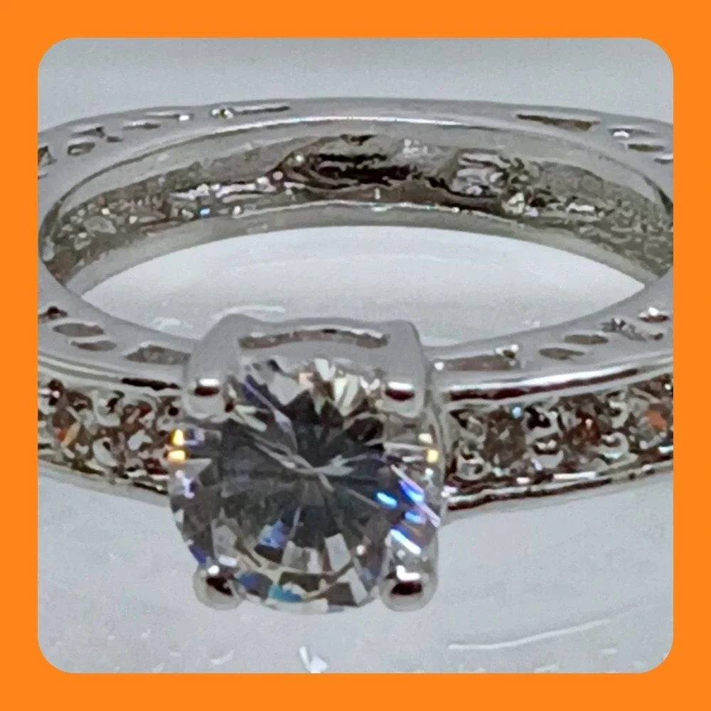 Vintage‎ Silver Tone Round Cut Cubic Zirconia Filigree Engagement Ring Size 10